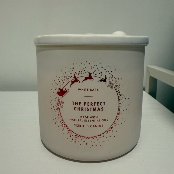 The Perfect Christmas BBW Candle - Picture 1 of 3